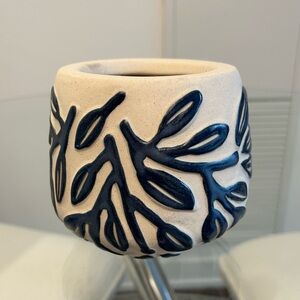 Anthropologie Planter - NEW- 12CM height